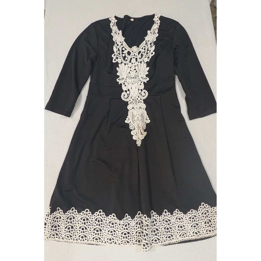 Fit Flare Dress Women M Black Excellent Lace Trim V-Neck 3/4 Sleeve